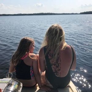 Meet your Posher, Derek